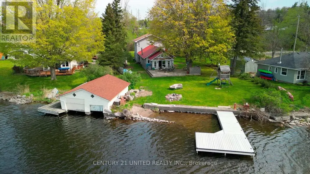 1035 Jarvis Lane, Asphodel-Norwood